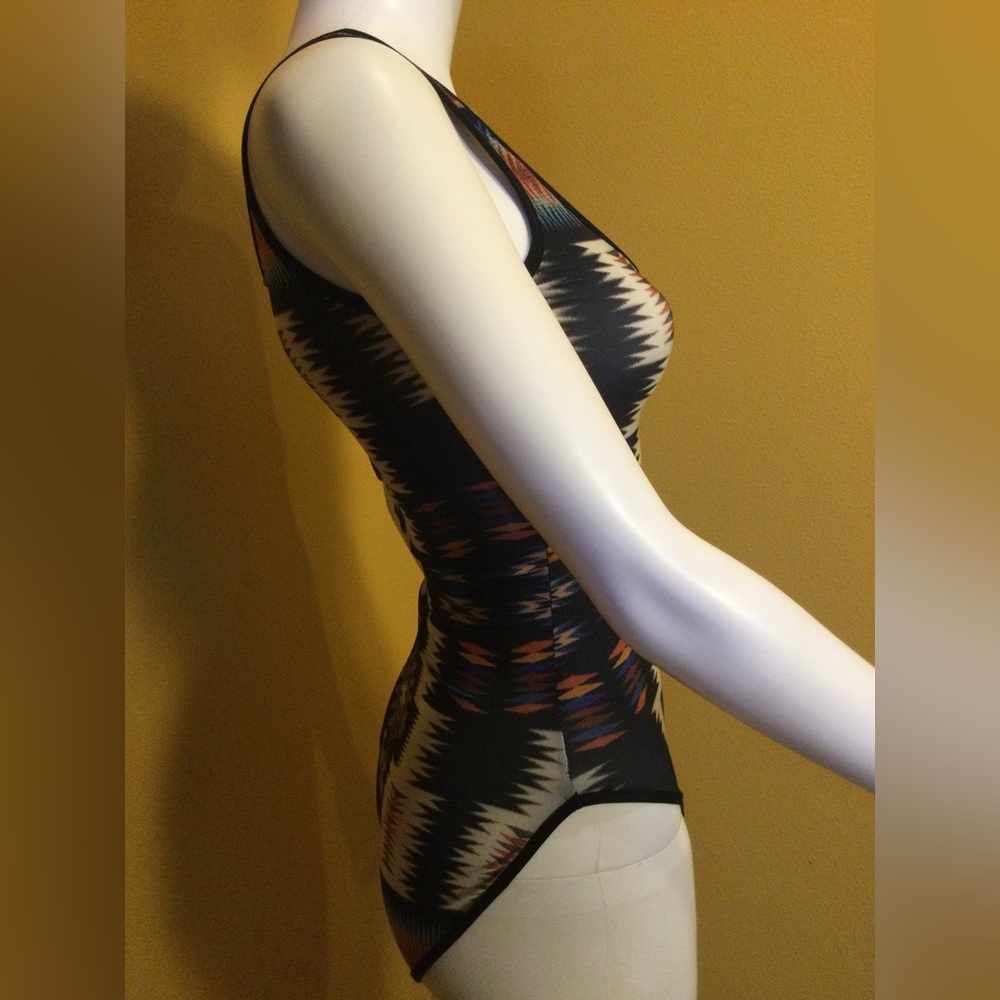 🖤See You Monday | Tribal Print Bodysuit🖤 - Picture 8 of 15